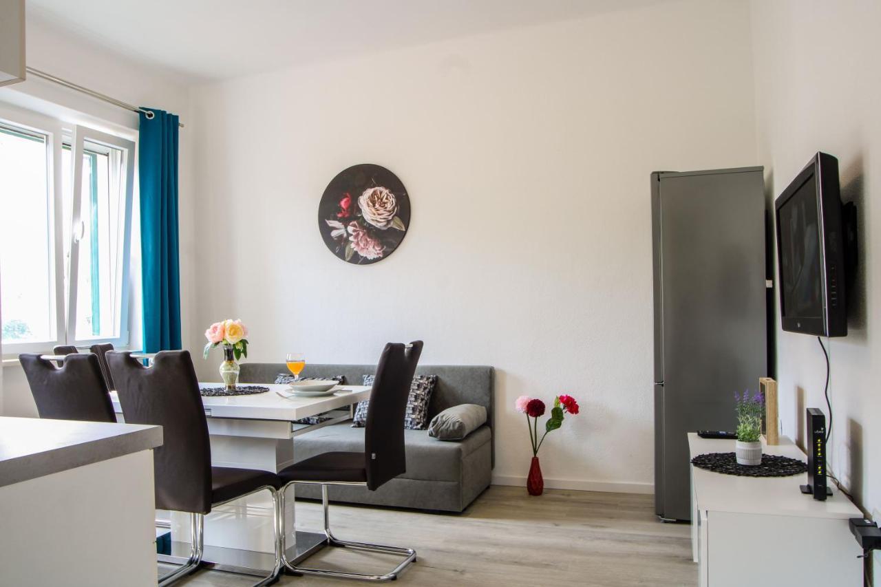 Tonka'S Beautiful Apartment In City Centre Split Exterior photo